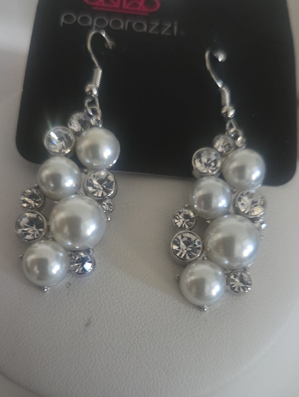 PaparazziFond Of Baubles White Earings NWT